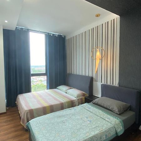 8Pax Cozy Home Stay Jazz Suites 1 Vivacity Kuching Sarawak 3Br Экстерьер фото